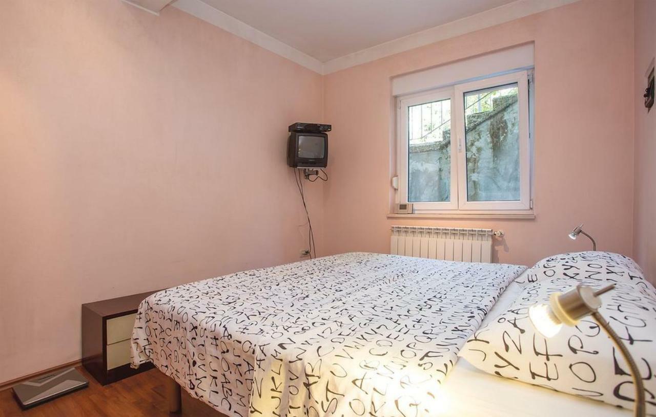 Old Port Apartment Rijeka Ngoại thất bức ảnh